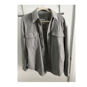 Like New! Abercrombie & Fitch Shacket in Light Grey!